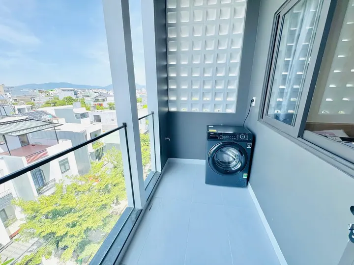 1-BEDROOM APARTMENT ON NGUYEN THI SAU STREET, HOA XUAN DISTRICT