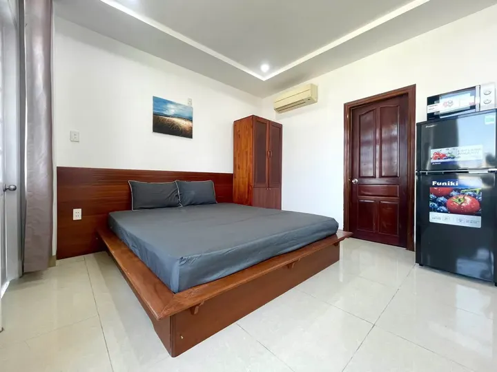 (TRỐNG SẴN) PHÒNG 301 NGUYỄN CHÍ THANH – BAN CÔNG CỰC CHILL – 7TR9