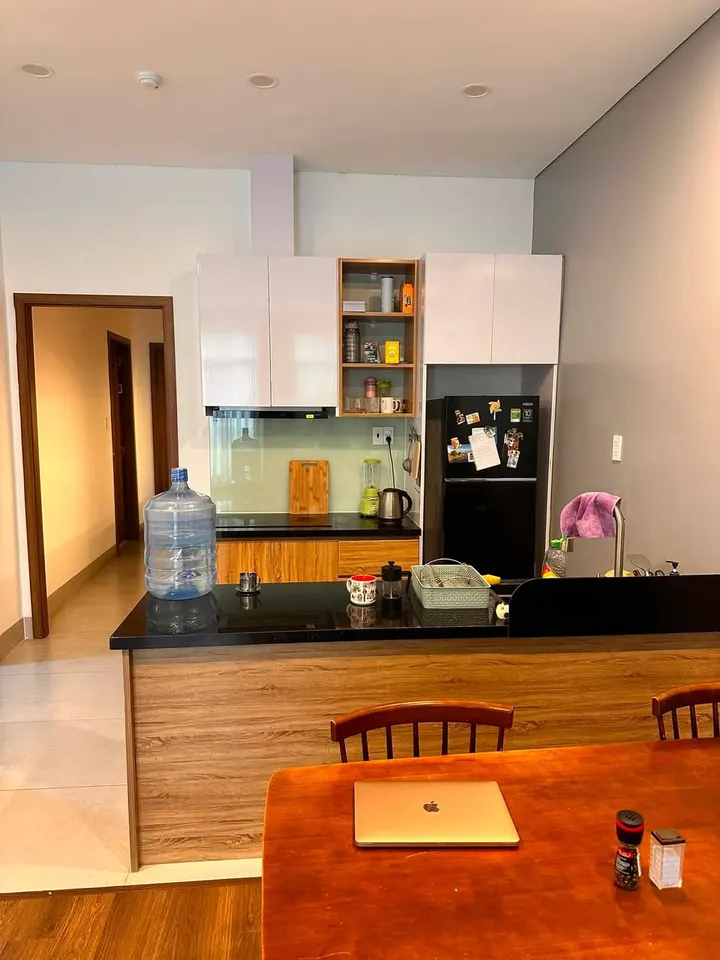 Hello, I am leaving my contract early for my apartment. I am looking for…